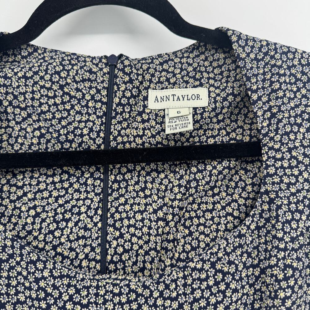 VTG 90s Ann Taylor Ditsy Floral Mini Sundress Size 6 Daisy Navy Cap Sleeve - Picture 3 of 7